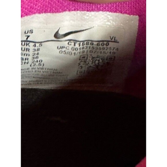 Nike Air Zoom Winflo 6 Shield Running Shoes Women’s Size 7 Fire Pink Neon - Picture 11 of 11